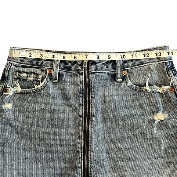 Abercrombie & Fitch Distressed Blue Denim Full Zip Mini Skirt Preppy Edgy Y2K - Picture 8 of 8